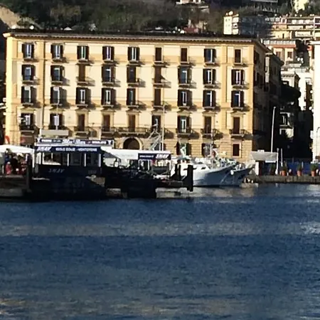 Bed & Breakfast Casamiranapoli Naples