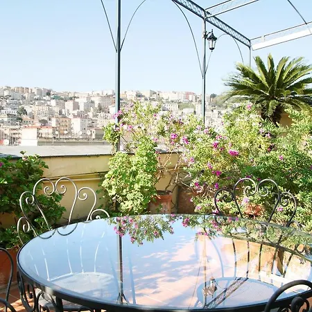 فندق مبيت وإفطار Casamiranapoli 4*