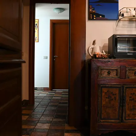 فندق مبيت وإفطار Casamiranapoli نابولي