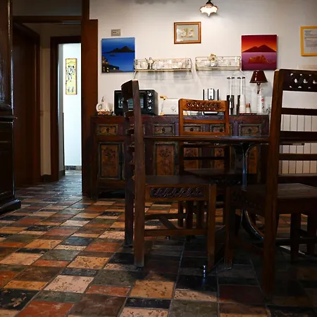 فندق مبيت وإفطار Casamiranapoli