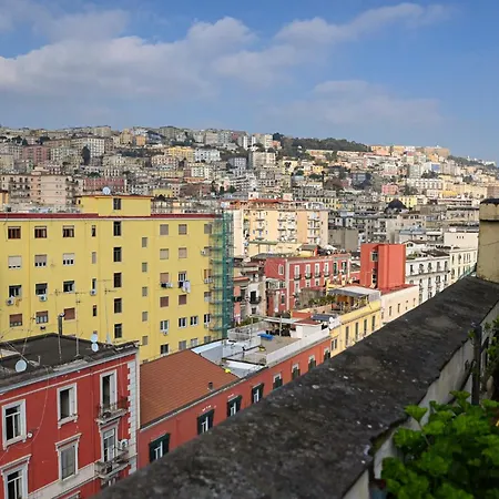 فندق مبيت وإفطار Casamiranapoli نابولي