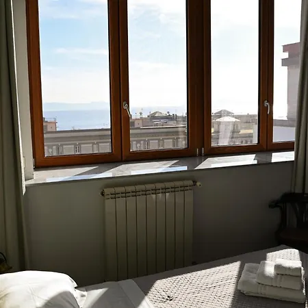 فندق مبيت وإفطار Casamiranapoli