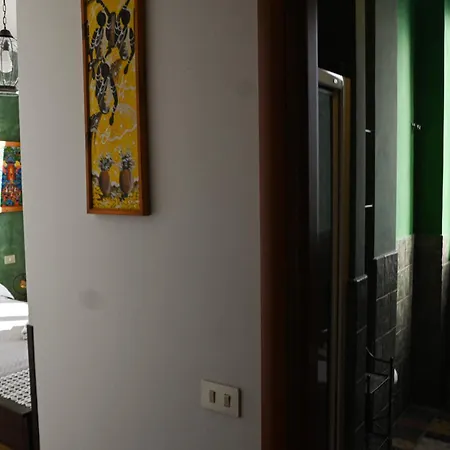 فندق مبيت وإفطار Casamiranapoli 4*