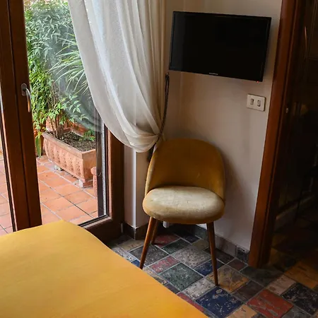 Casamiranapoli فندق مبيت وإفطار 4*