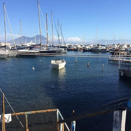 Casamiranapoli Bed & Breakfast Napels