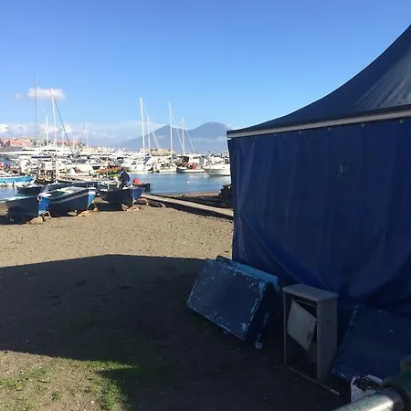 فندق مبيت وإفطار Casamiranapoli